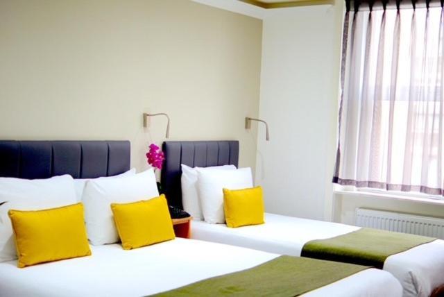 Queens Park Hotel Londra Esterno foto