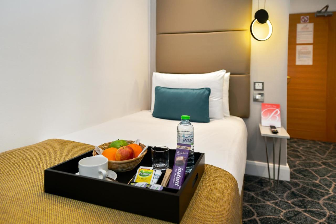 Queens Park Hotel Londra Esterno foto