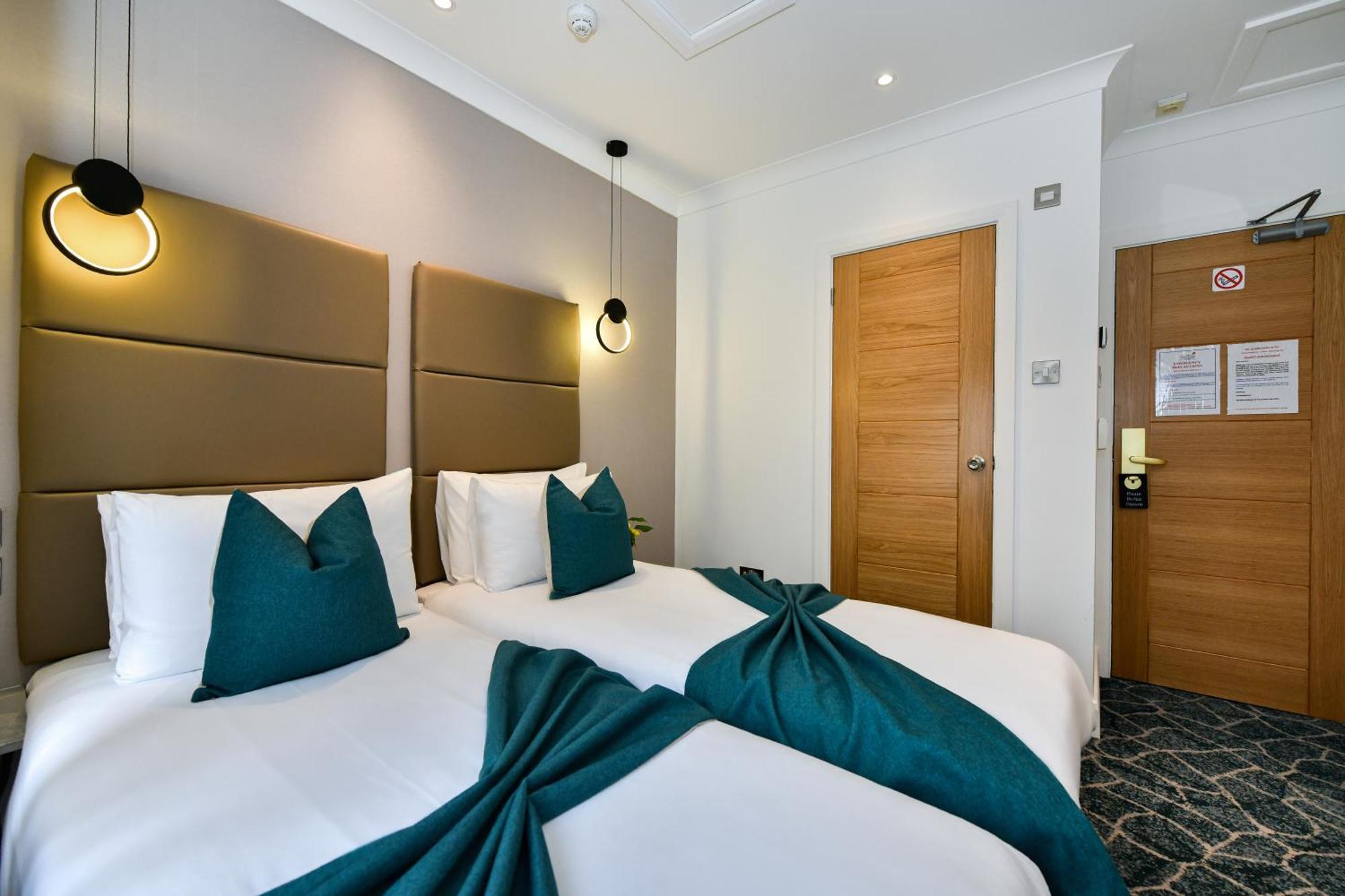 Queens Park Hotel Londra Esterno foto
